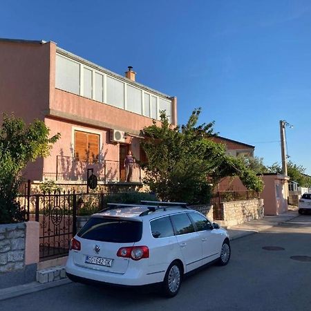 סנג' Apartment Ivana מראה חיצוני תמונה