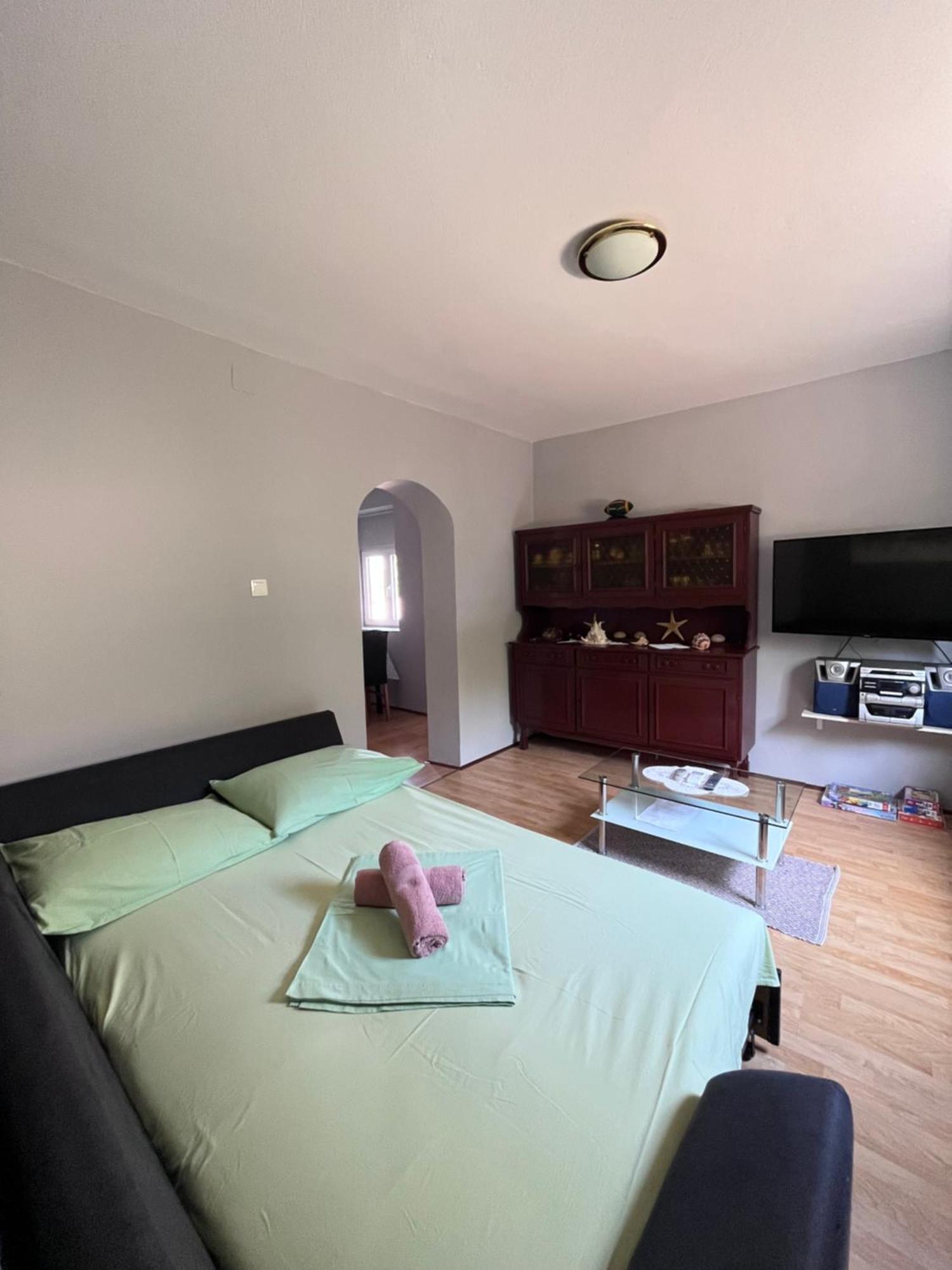 סנג' Apartment Ivana מראה חיצוני תמונה