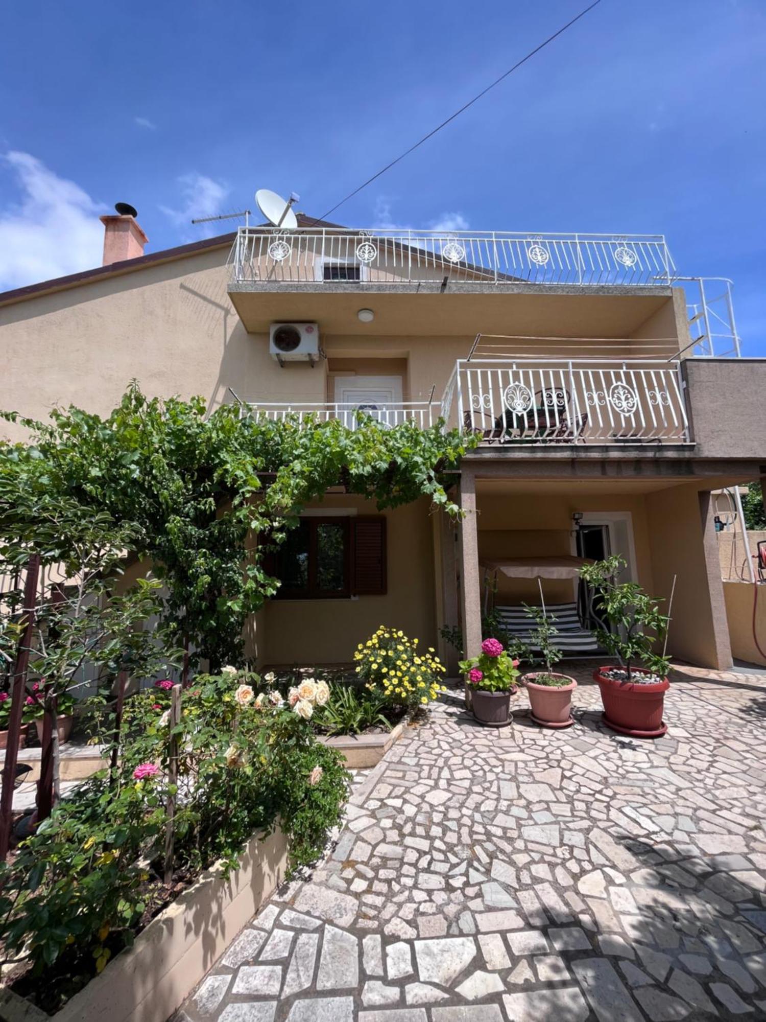 סנג' Apartment Ivana מראה חיצוני תמונה